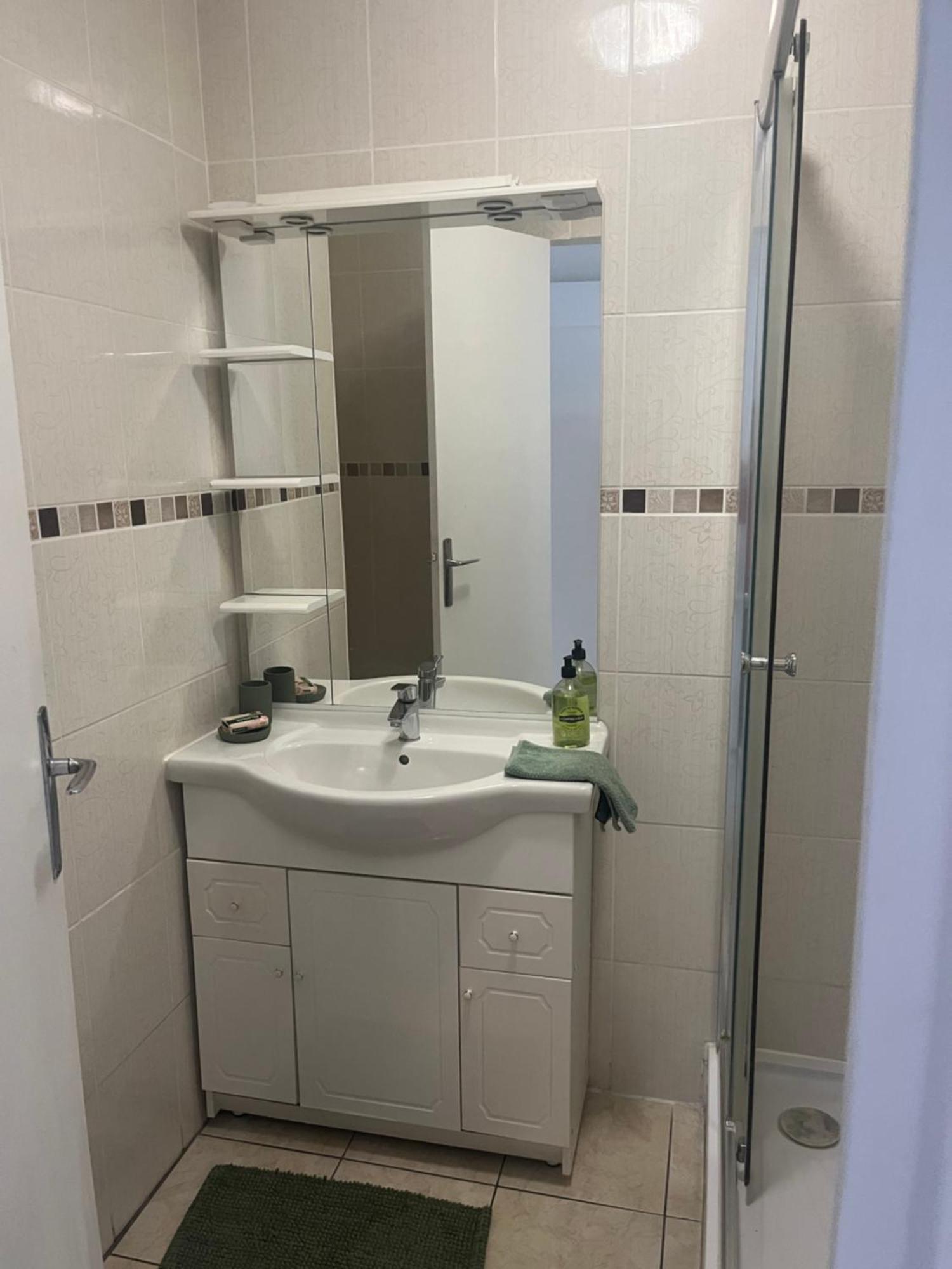 Appart T3 Proche Metro -Draps Et Serviettes Inclus Marseilles Exterior foto